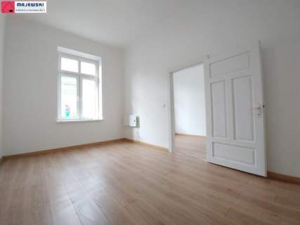 Skawina Rynek 2pok37m2 405tyś