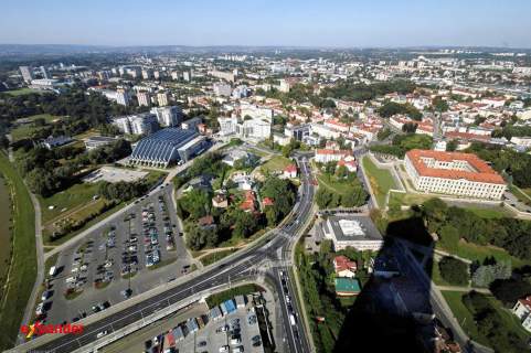lokal w centrum 268 m2 z tarasem 100 m2