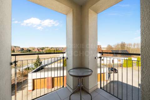 Apartament premium z ogrodem zimowym Niemcz