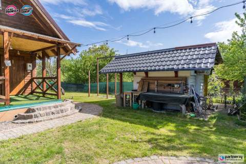 Wybitna działka ROD Szklarnia Palenisko Jacuzzi