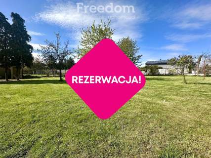 Dom dwurodzinny z dużą działką