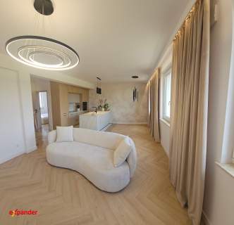 Apartament 5-pokojowy z parkingiem W CENIE Iwiny/Wrocław