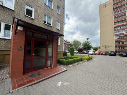 PIĄTKOWSKA 3POK USTAWNE ŁADNE BALKON WINDA CISZA