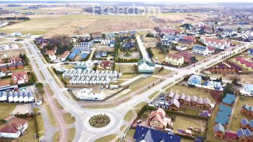 Inwestycyjna działka z WZ blisko plaży w Rewalu.