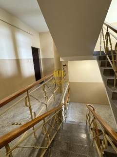3 pok. z balkonem, kamienica,