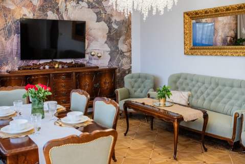 Dom po remoncie 150 m garaż taras gotowy