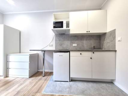 Wynajmę funkcjonalne studio, Cmentarna 30