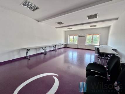 Lokal 200m2 Wejście z ulicy Metro Bródno