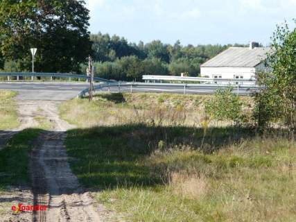 DZIAŁKA O POW. 4500 M2 W CIĄGU DK 10 BEZ MPZP