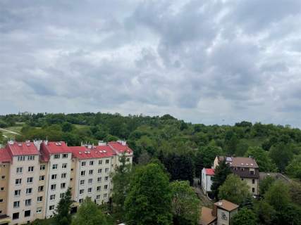 KAWALERKA Z OSOBNĄ KUCHNIĄ - 37 M2 - WIELICKA