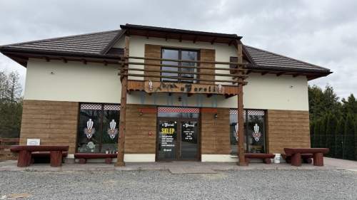 Obiekt na sprzedaż, 531 m2, Kąty