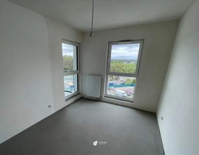 2 pokoje z dużym narożnym balkonem. Developerskie