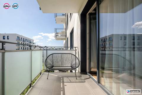 Zadbane 3 pok. z hala garażową
