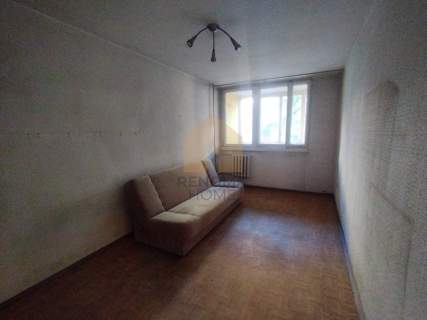 Fabryczna-3 pok- 64 m-balkon- do remontu