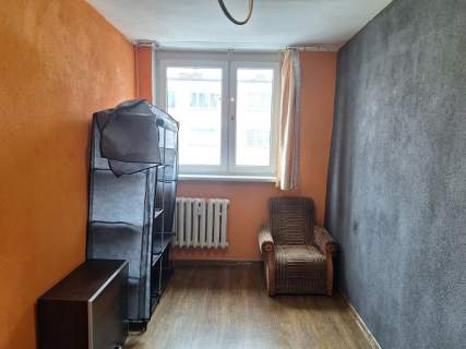 Mieszkanie 46 m2, centrum, do remontu. Polecamy
