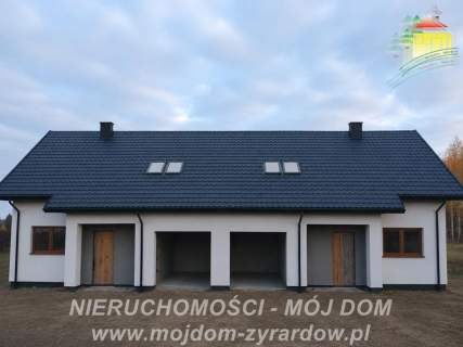 NOWOCZESNY DOM W ZABUDOWIE BLIŹNIACZEJ