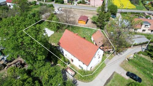Dom na działce 10ar, góra Ślęża, przystanek, sklep