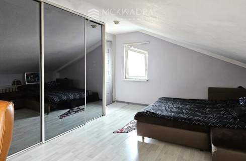 Okazja ul. Kręta 125 m2, 5 pokoi, cegła