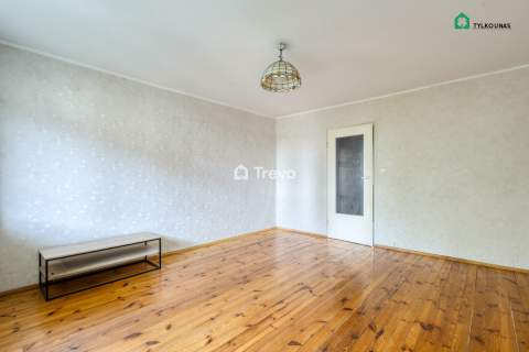 Zamknięty parking 3 pokoje Balkon