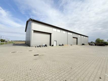 Dom 250m2 z 2 halami łącznie 1300m2 2,19ha ziemi