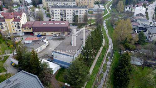 BUDYNEK BIUROWY W CENTRUM GORLIC, UL. BIECKA