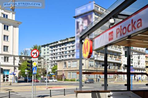 Polecam Metro Przytulne, po remoncie. Balkon.