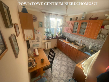 Mieszkanie blok, 2 pokoje, balkon, piwnica, 400 m od jezior