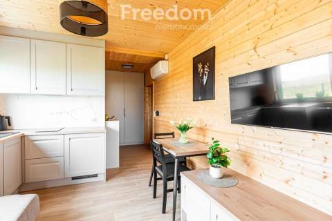 Budynek mieszkalny z 7 apartamentami, Mielno