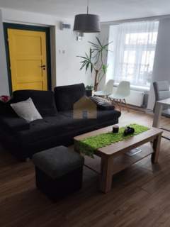 Jeleniogórska/59,9 m2/parter/ 2 ogródki