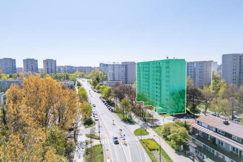 3 lub 4 pokoje w pobliżu stacji metra