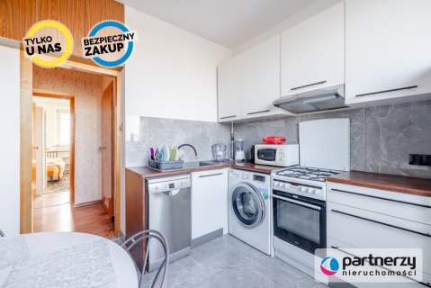 3 pokoje z wyremontowaną kuchnią i łazienką
