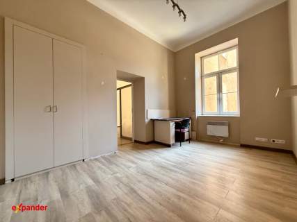 72 m2 Krakowskie Przedmieście od zaraz