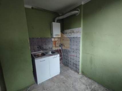 Fabryczna-3 pok- 64 m-balkon- do remontu