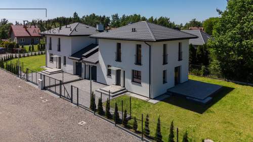 Działka 500 m2/ bliźniaki połączone garażem