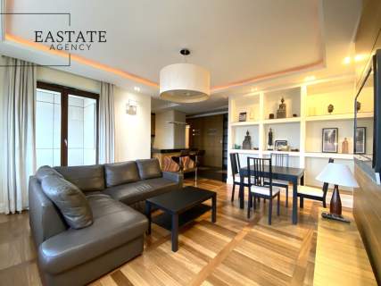 Balkon/Parking/Siłownia i Sauna/Blisko metra