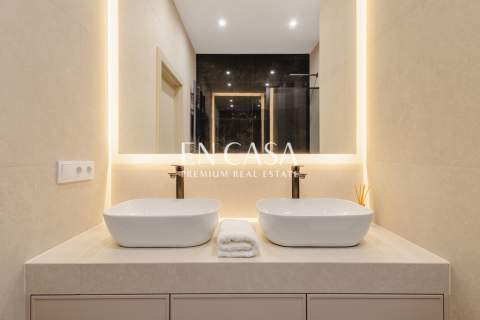 Nowy apartament w nowym budynku, garaż, concierge