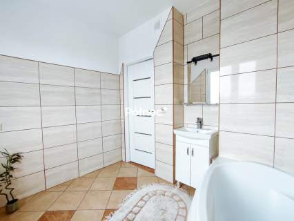 Duże mieszkanie 4 pokoje 2 balkony 81,8 m