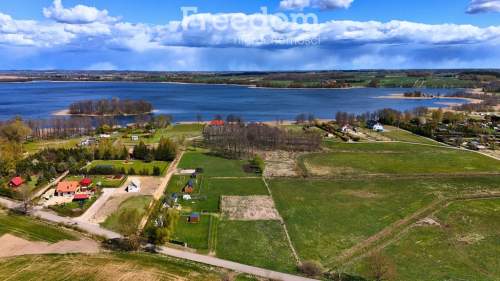 Działka z udziałem w plaży - LEŚNIEWO