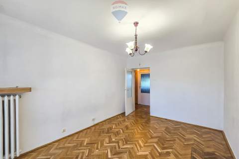 2 pokoje z balkonem na spokojnych Kozinach