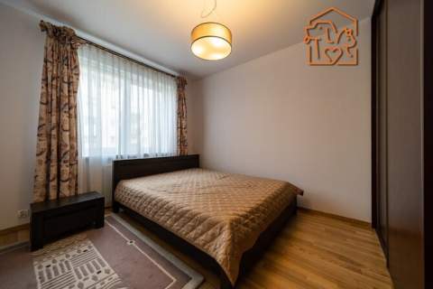 2 pokoje z garażem, pet-friendly-Włodarzewska 51G