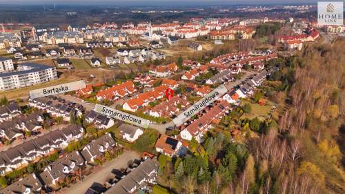 Dom w zabudowie szeregowej na Jarotach 