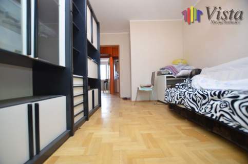 SPÓŁDZIELCZE, 2 Pokoje na Podzamczu z balkonem
