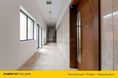 Nowoczesny loft z tarasem i balkonem garaż w cenie