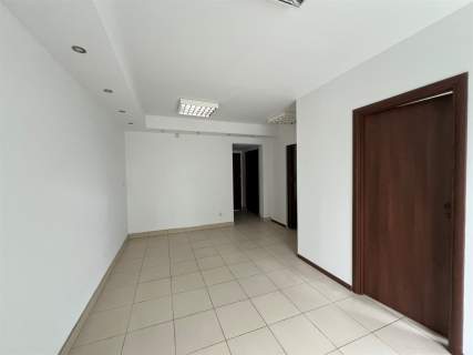 Lokal użytkowy 55 m2/ 2 sale/ Ustronie/ przy targu