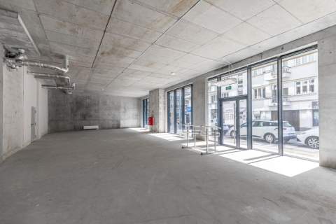 Lokal o pow. 490,56 m2 z witrynami ul. Jasna