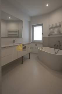 Apartament w Sercu Warszawy