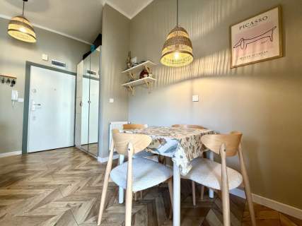 Osobna kuchnia/Klimatyzacja/Balkon 9m2/ Piwnica 7m