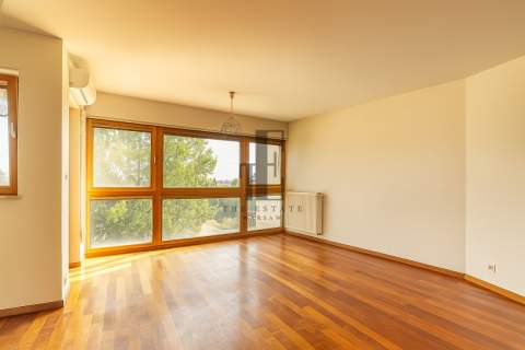 Nowe budownictwo Klimatyzacja Loggia Zielono