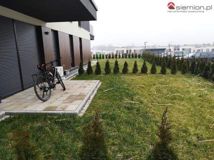 Apartament z ogródkiem na wynajem Michałkowice
