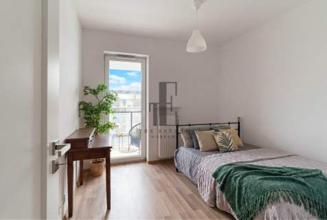 K. Jędrusik Duży balkon Garaż Słoneczne